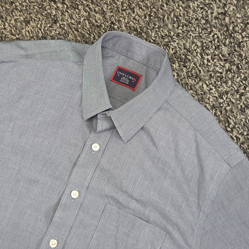 Untuckit Shirt Mens Small Blue Short Sleeve Button Up Casual Wrinkle Free
